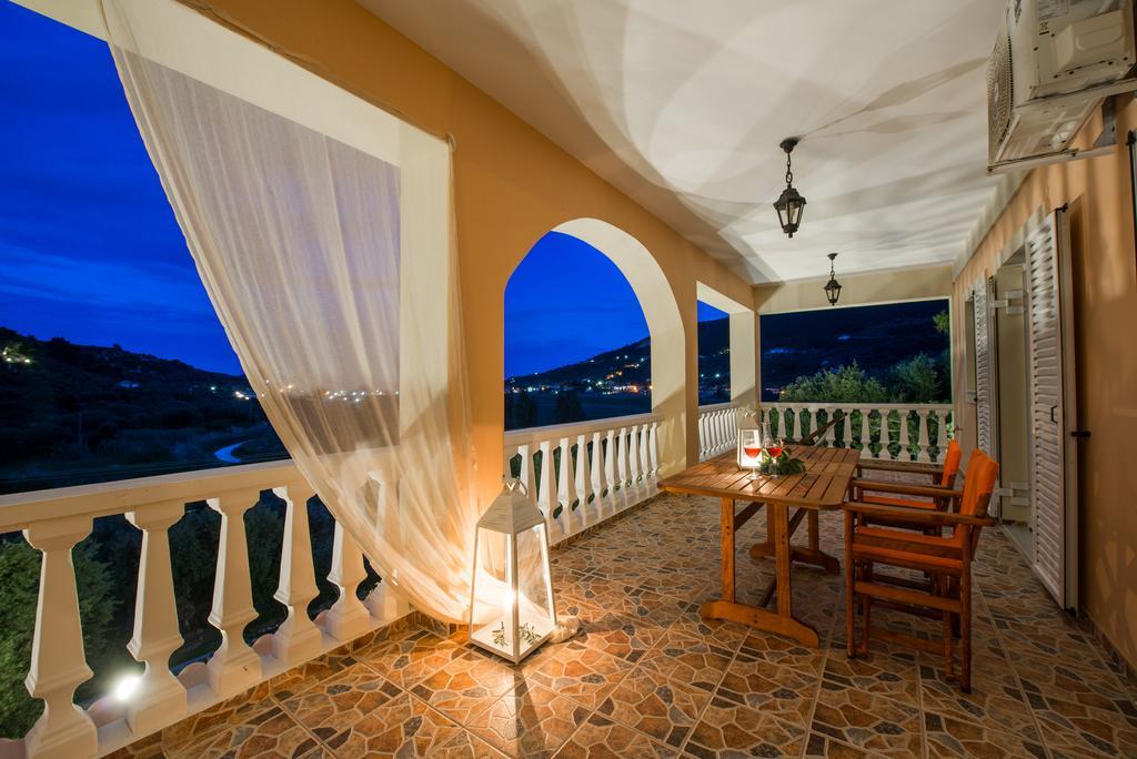 Gerovasis Apartments With Sea View Zakynthos Town Exterior photo